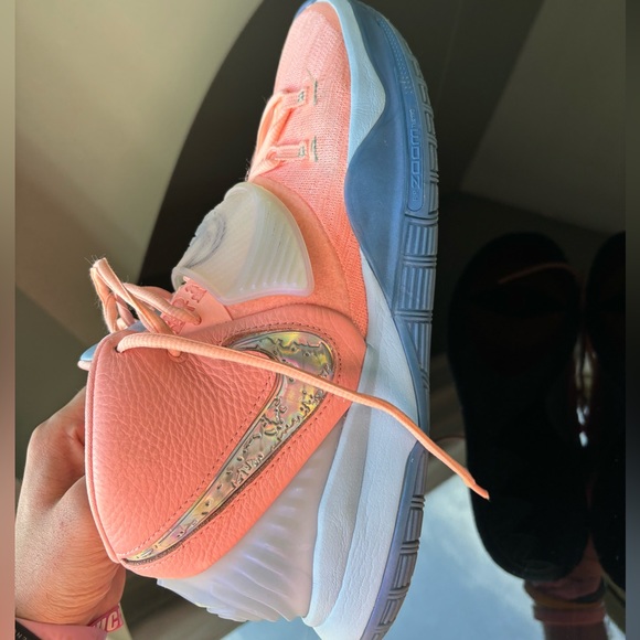 Men’s Nike Kyrie 6 Khepri size 13 - Picture 2 of 5